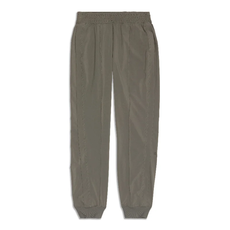 Stock Up Wanderer Jogger - Resale