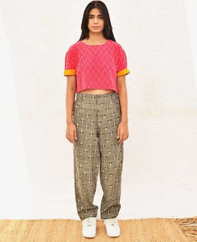 Weekend Savings Spree Tapered Pants