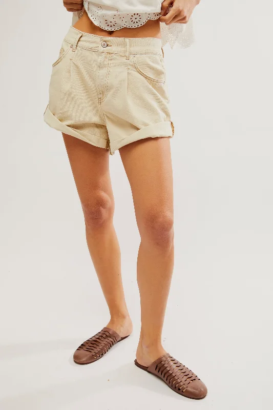 Weekend Shopping Made Better Danni Short