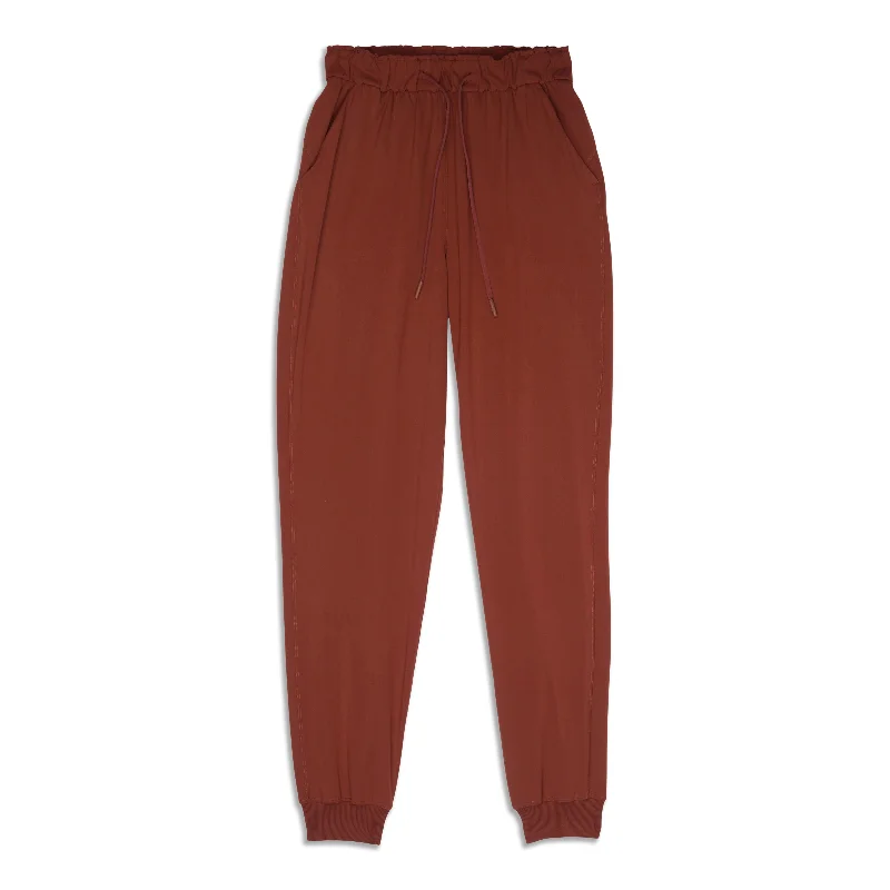 Weekend Bargains to Indulge In Stretch High-Rise Jogger - Resale