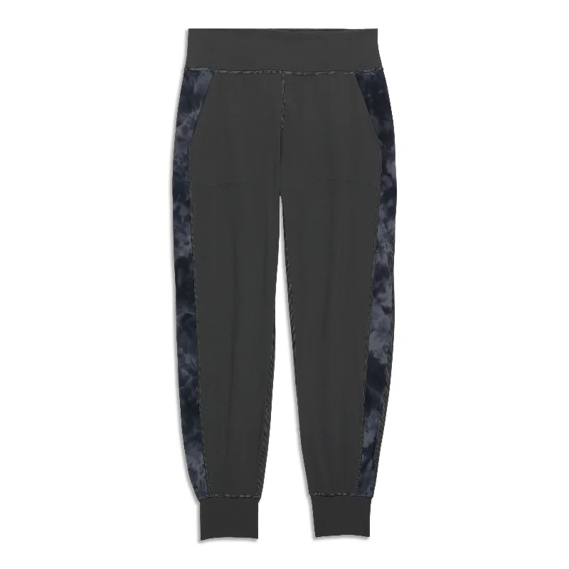 Weekend Deals That Impress lululemon Align™ Jogger - Resale
