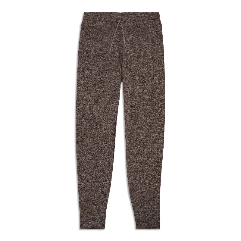 Weekend Bargains to Savor Engineered Warmth Jogger - Resale