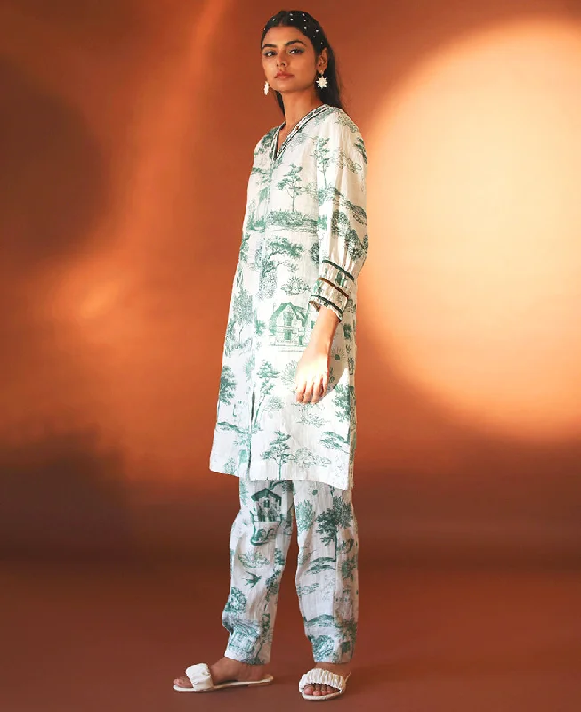 Weekend Extravaganza: Shop Now Sidra Pants