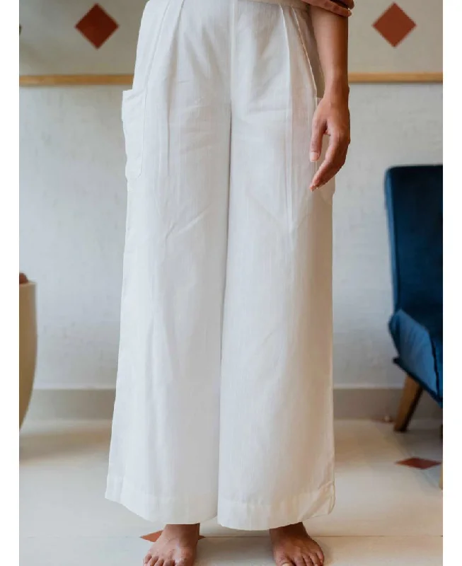 Weekend Deals That Wow Raya Flared Pants