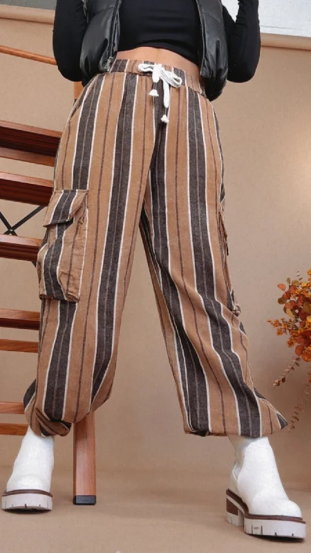 Weekend Bargains to Cherish POL: Walk The Line Striped Jogger
