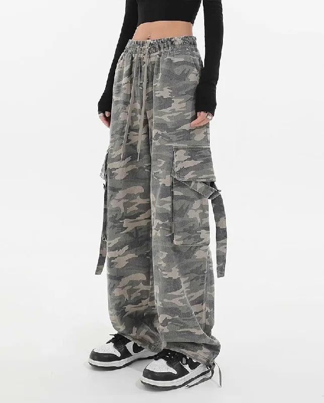Weekend Offers That Thrill Faded Camo Straight Cargo Pants