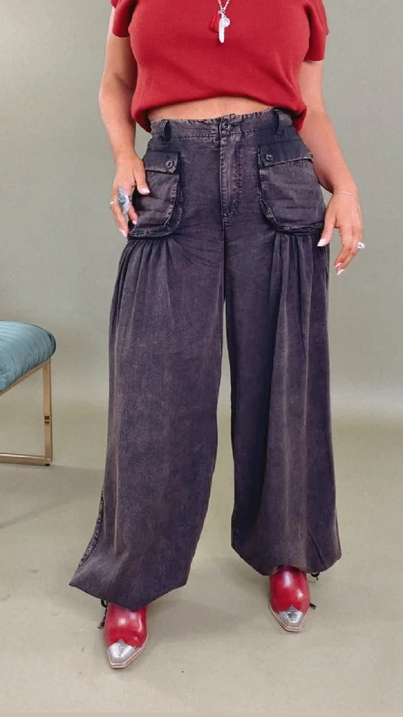 Markdown Sale Oli & Hali: Washed Wide Leg Parachute Pants, Black