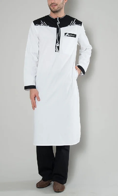 Weekend Discounts to Enjoy Embroidered Men's Kurti