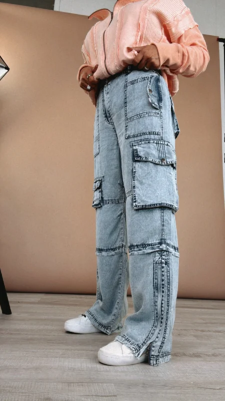 Big Deal Oli &Hali: Washed Denim Cargo Pant
