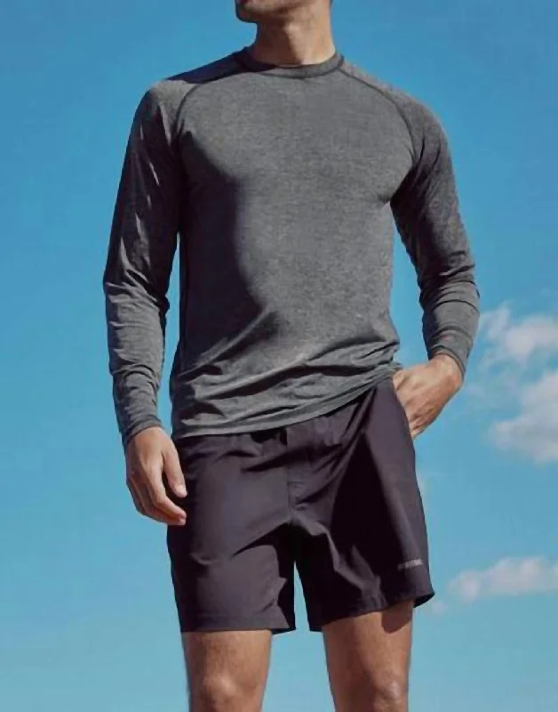 Extra Savings Aries Active Long Sleeve Tee In Black