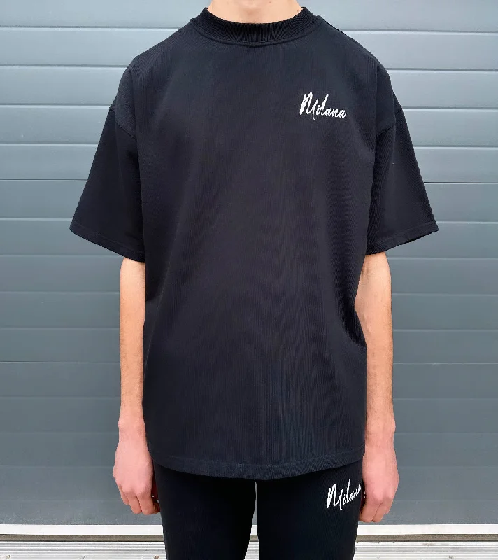 Early Bird Discount Black Heavyweight Essentials T-shirt.