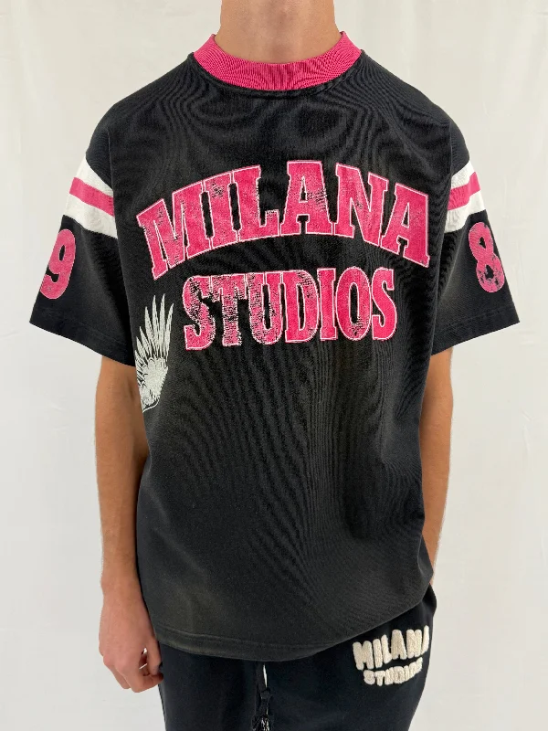 Weekend Discounts to Delight Black & Pink Eagle Heavyweight T-shirt.