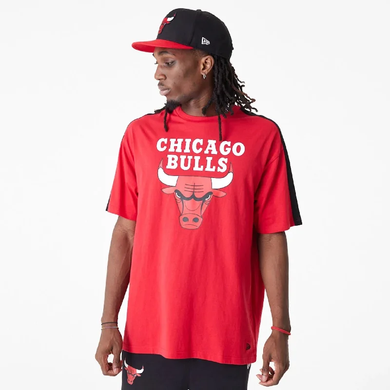 Half Price Chicago Bulls NBA Colour Block Red Oversized T-Shirt