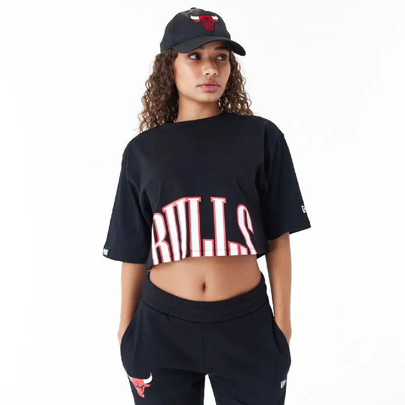 Early Access Chicago Bulls Womens NBA Team Wordmark Black Crop T-Shirt