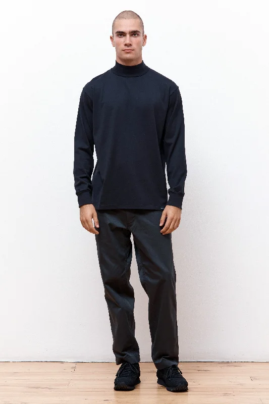 Weekend Discounts to Delight L/S Mock Neck Tee Black