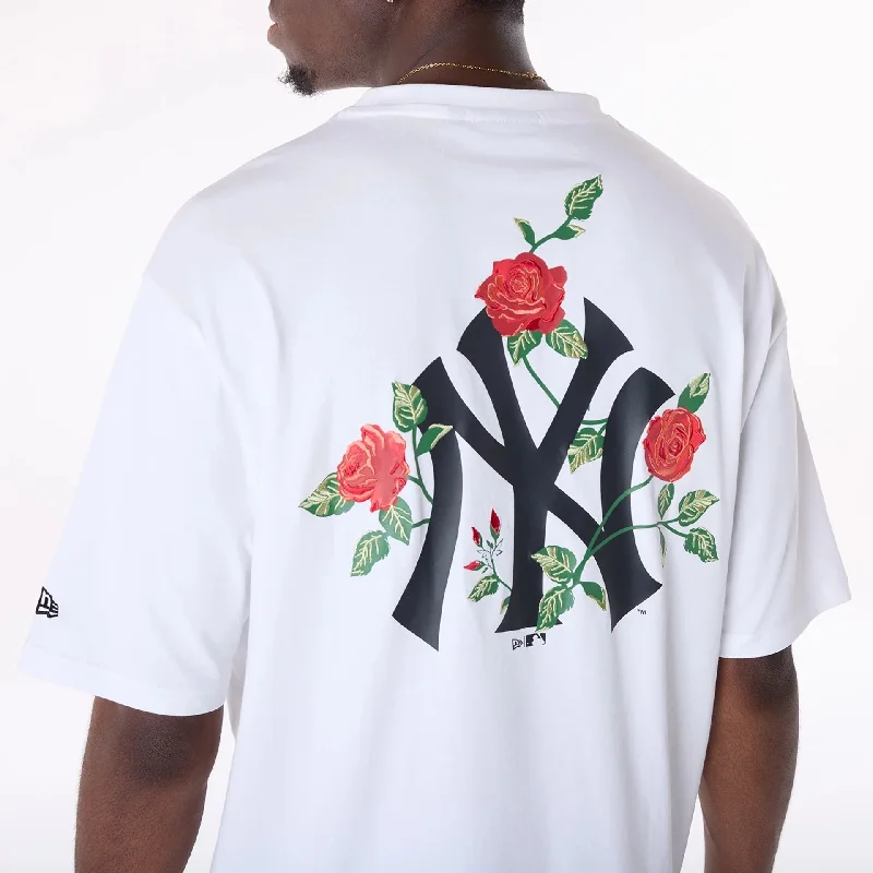Weekend Savings Fiesta New York Yankees MLB Floral Rose Graphic White Oversized T-Shirt