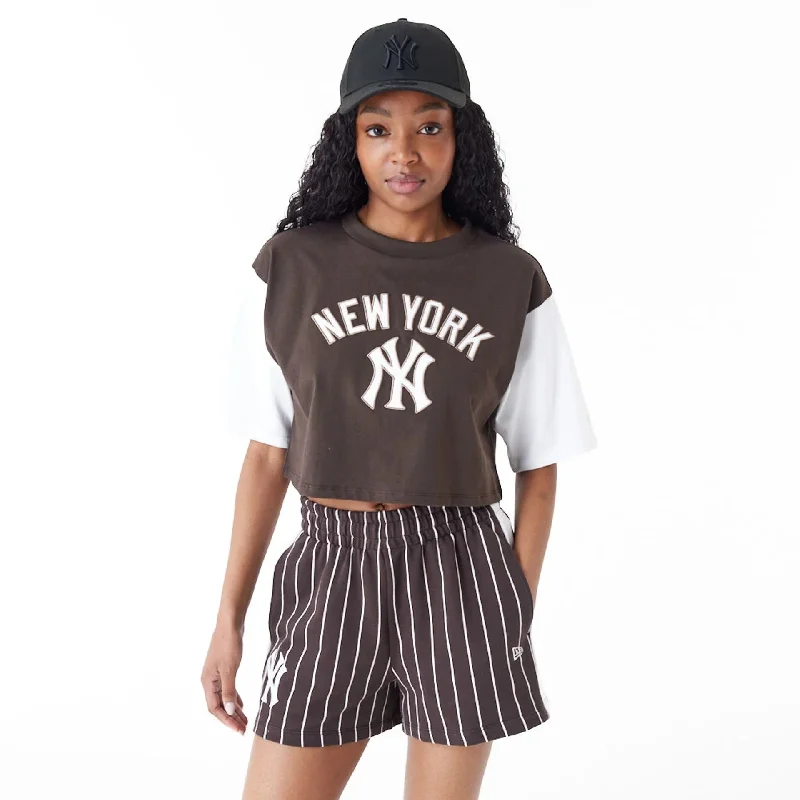 Instant Savings New York Yankees MLB Lifestyle Brown Womens Crop T-Shirt