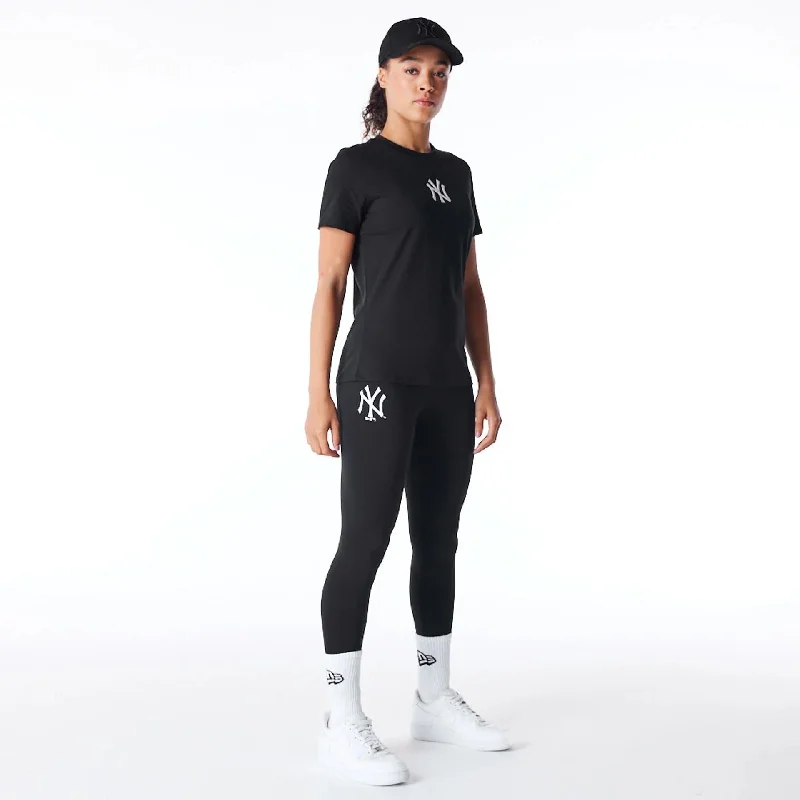 Closeout New York Yankees Womens MLB League Essential Black T-Shirt