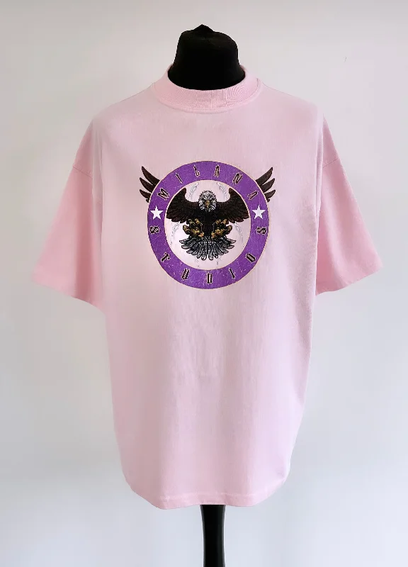 Deal Dash Pink Eagle Heavyweight T-shirt.